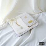 Hediyelik ve Çeyizlik 4’lü Gelin Bohçası Seti – Namaz Başörtüsü, Tafta Seccade, Yasin, Tesbih - Görsel 8